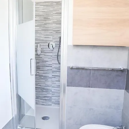 Guest house Parco M. Claro Matrimoniale Con Bagno Privato. Cagliari