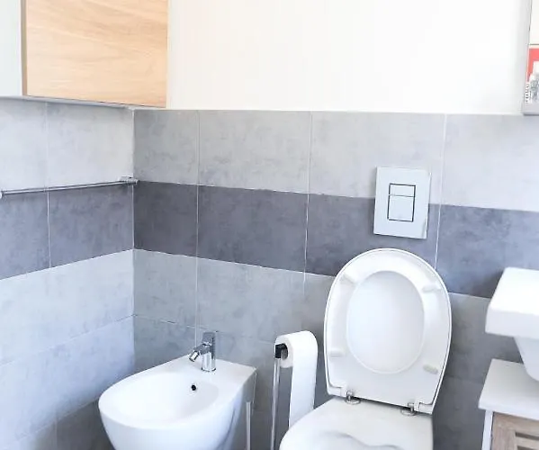 Parco M. Claro Matrimoniale Con Bagno Privato. Cagliari